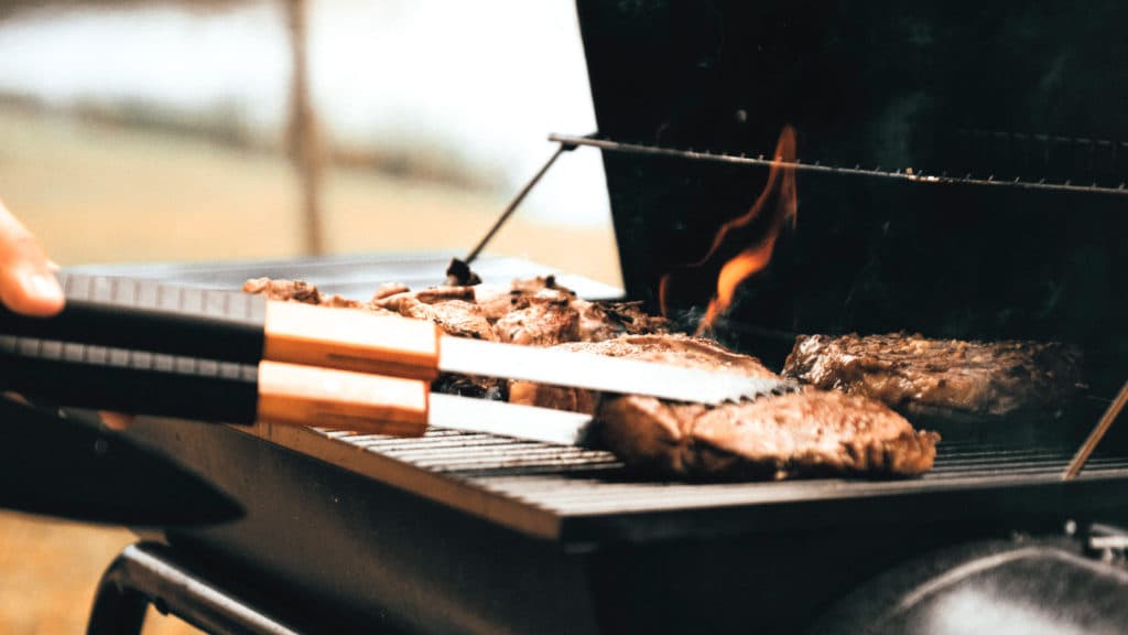 Como inaugurar sua churrasqueira nova
