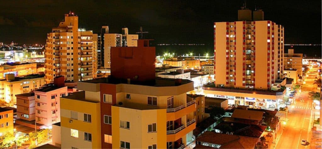 Viva bem em um dos principais bairros da Grande Florianópolis